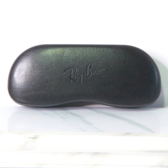 Ray-Ban Glasses Case - It does fit my Aviator Sunglasses **Case Only** - Picture 1 of 3